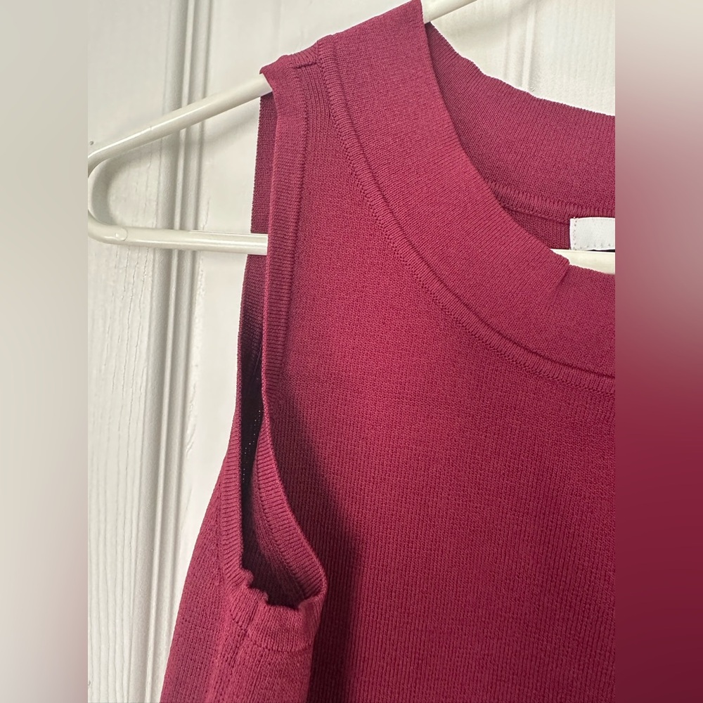 dressbarn Ribbed Crewneck Tank Top - Berry - Picture 2 of 4